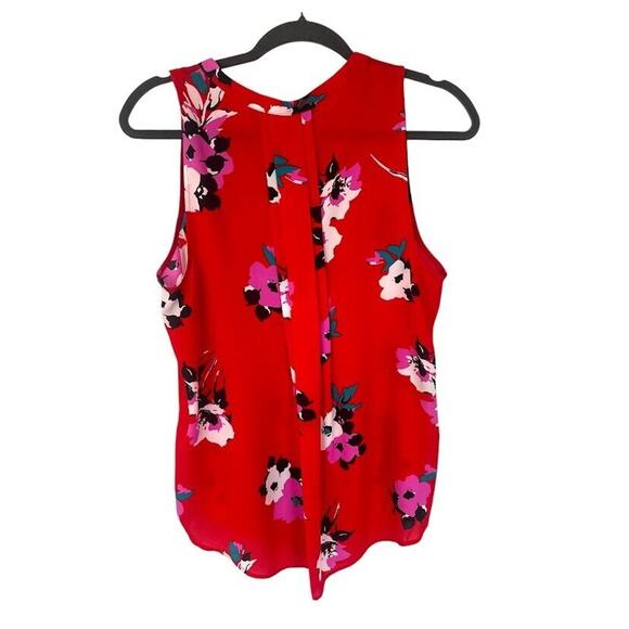 41 Hawthorn Breyson Pleated Detail Sleeveless Blouse Top Size Medium Red Floral - Picture 3 of 5
